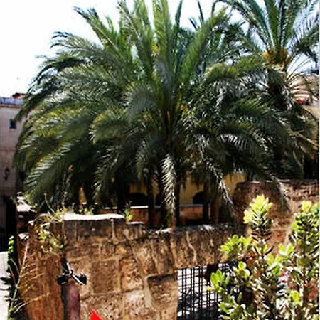 Spazio Alloro Bed & Breakfast *